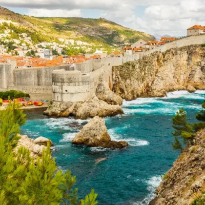 hermoso paisaje del juego de tronos en dubrovnik croacia durante el dia_resultado